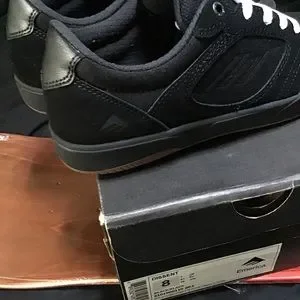 Emerica dissent shoes black/gum reynolds size8 NIB Emerica. | Shoes | Emerica Dissent Shoes Blackgum Reynolds  main image 4